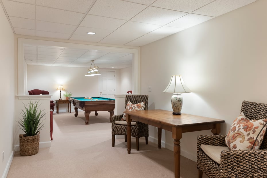 10 Hinchley Wood Photo 34