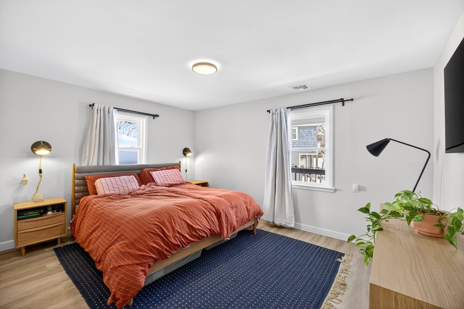 139 S Kensico Avenue Photo 7