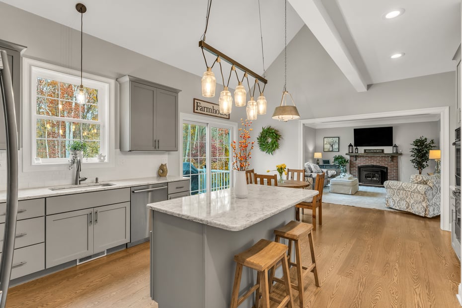 6 Old Coach Road Photo 6