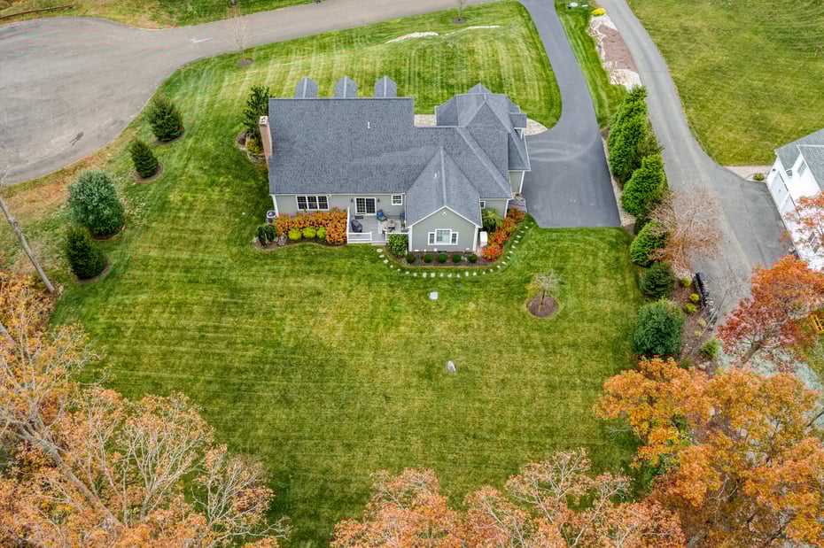 6 Old Coach Road Photo 31