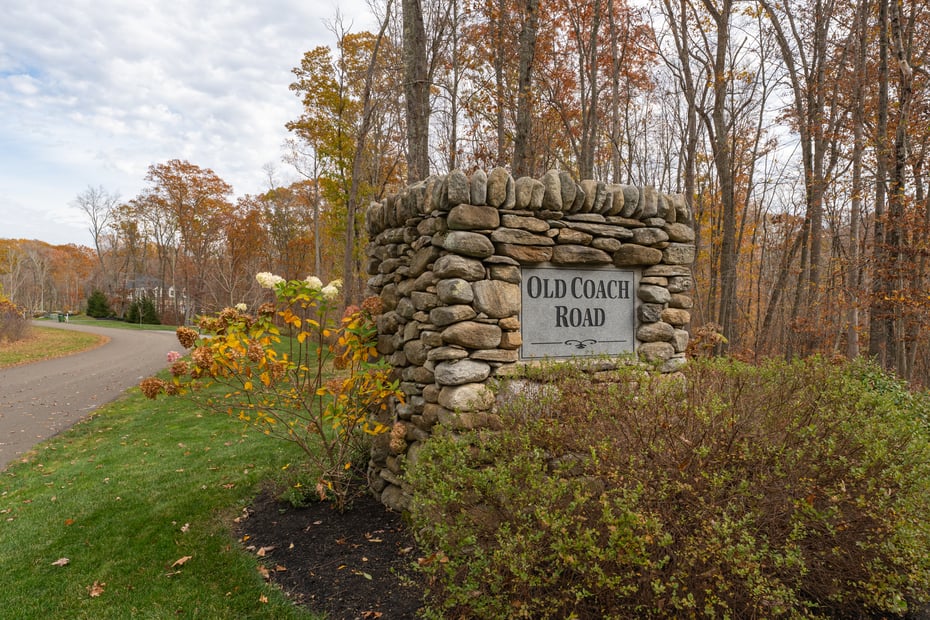 6 Old Coach Road Photo 36