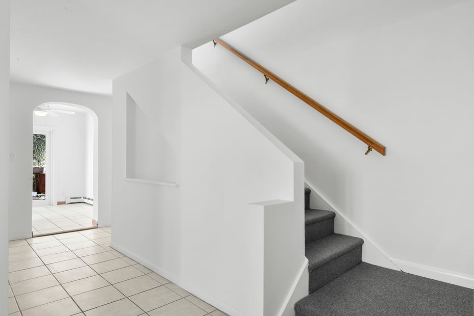 156 Madison Street Photo 8