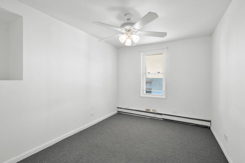 156 Madison Street Photo 9