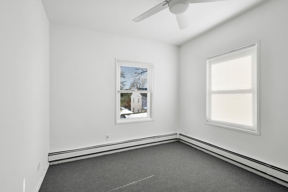 156 Madison Street Photo 17