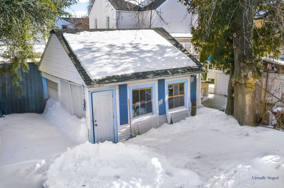 156 Madison Street Photo 30