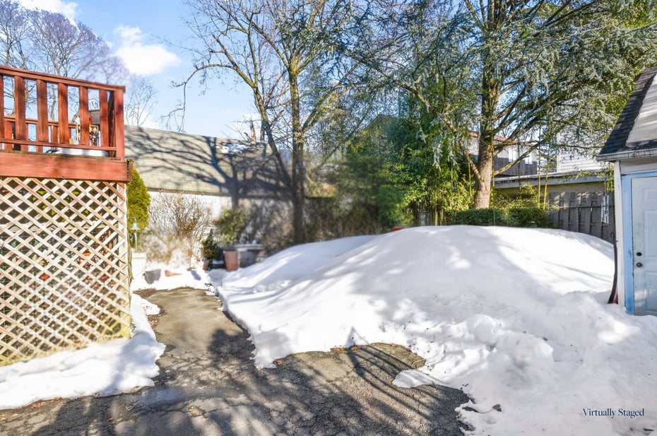 156 Madison Street Photo 32