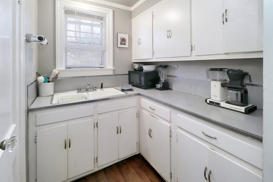 10 Keith Street Photo 18