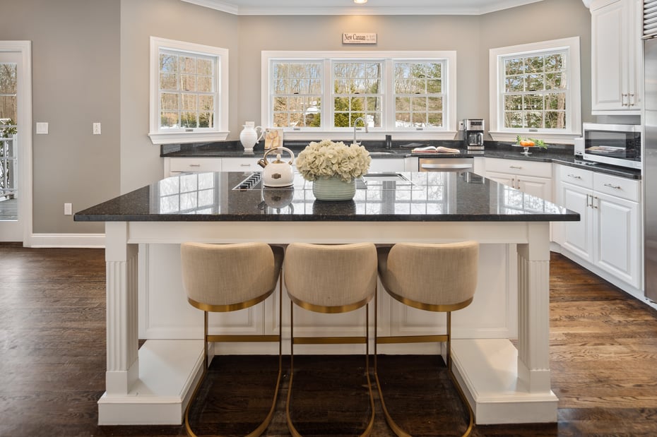 792 North Wilton Road Photo 11