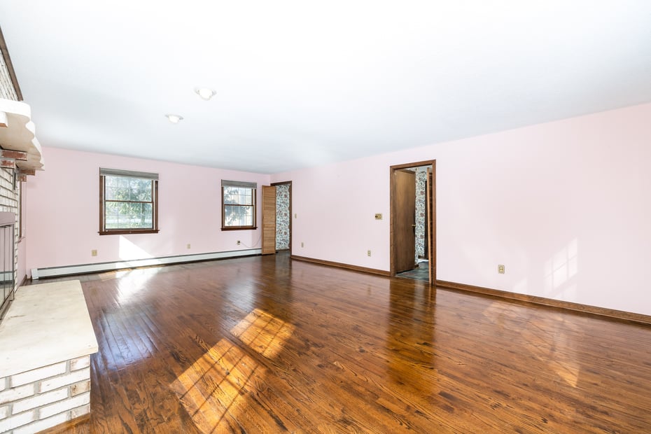 2200 Torringford West Street Photo 6