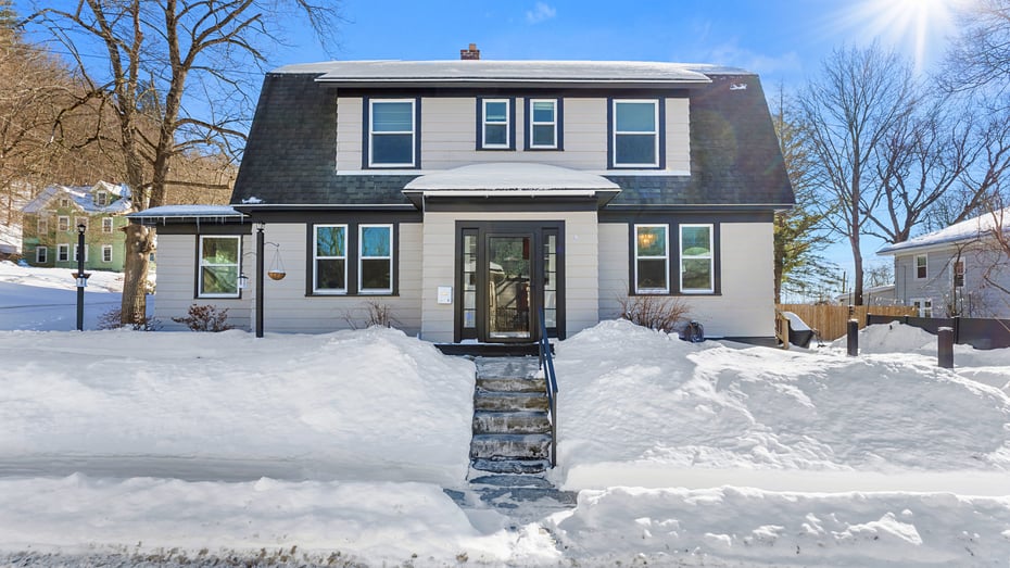 6 Overlook Ter Photo 1