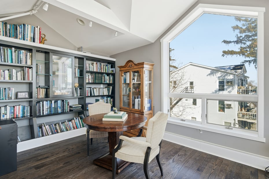 50 Gedney Street Photo 17