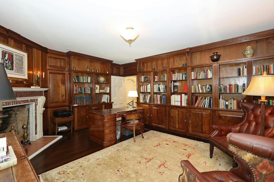 27 Country Club Road Photo 31