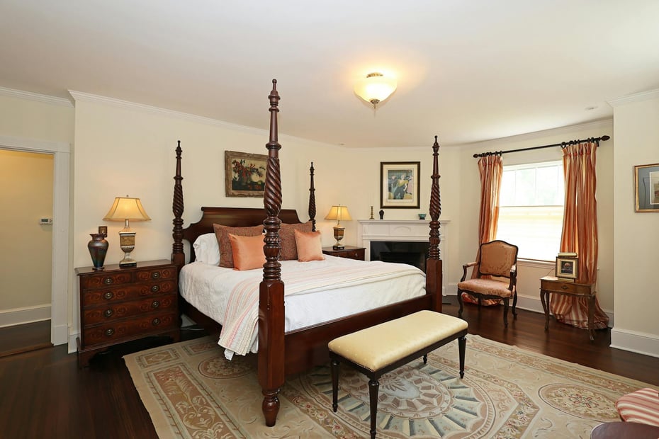 27 Country Club Road Photo 32