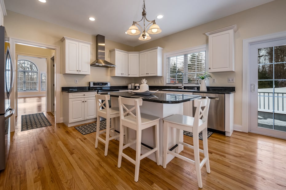 2111 Jennifers Drive Photo 5