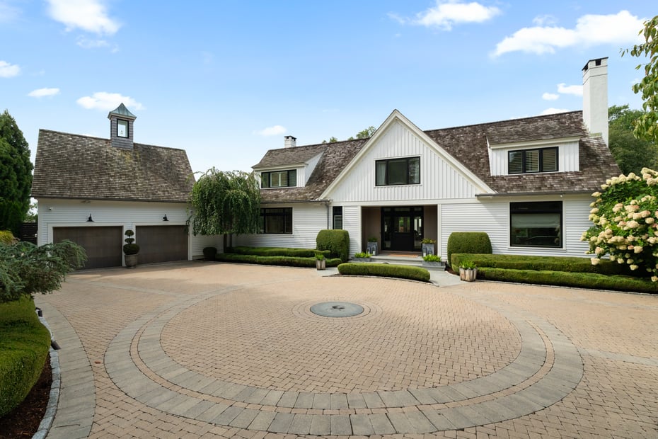 8 Gaylea Drive Photo 1