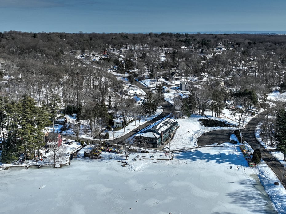 7 East Lake Road Photo 2