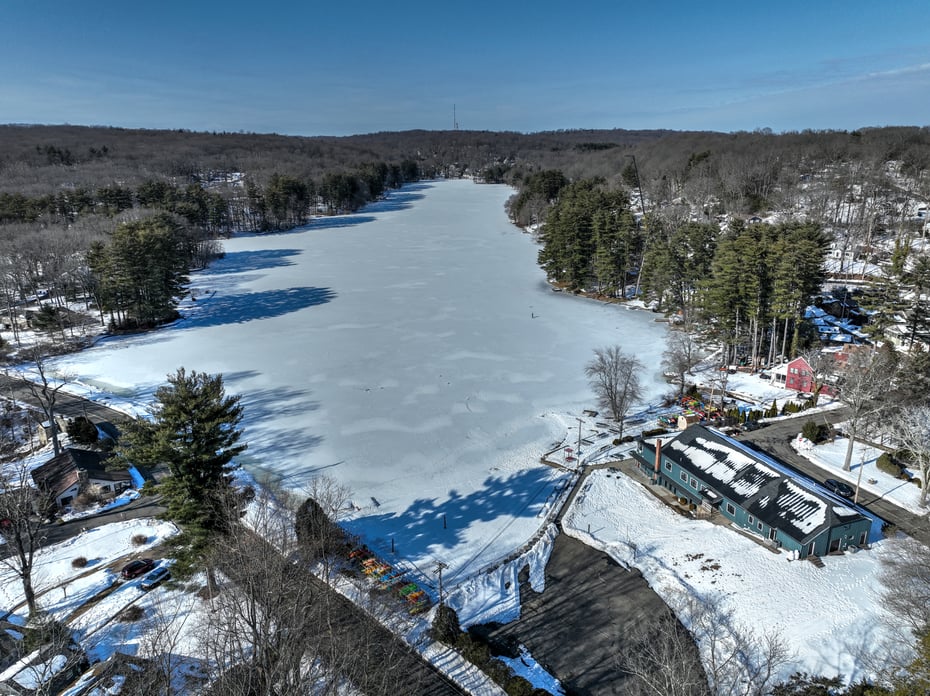 7 East Lake Road Photo 4