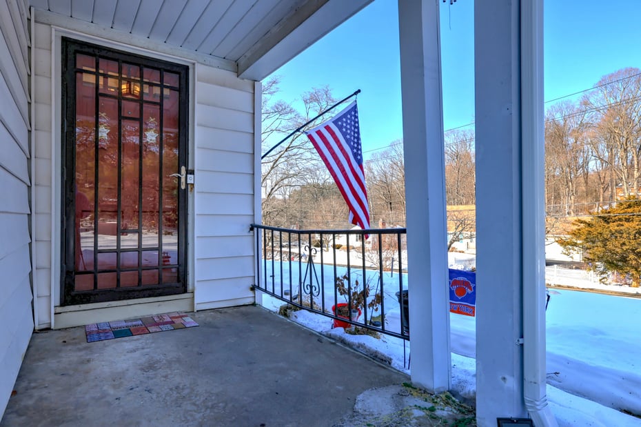 7 East Lake Road Photo 7