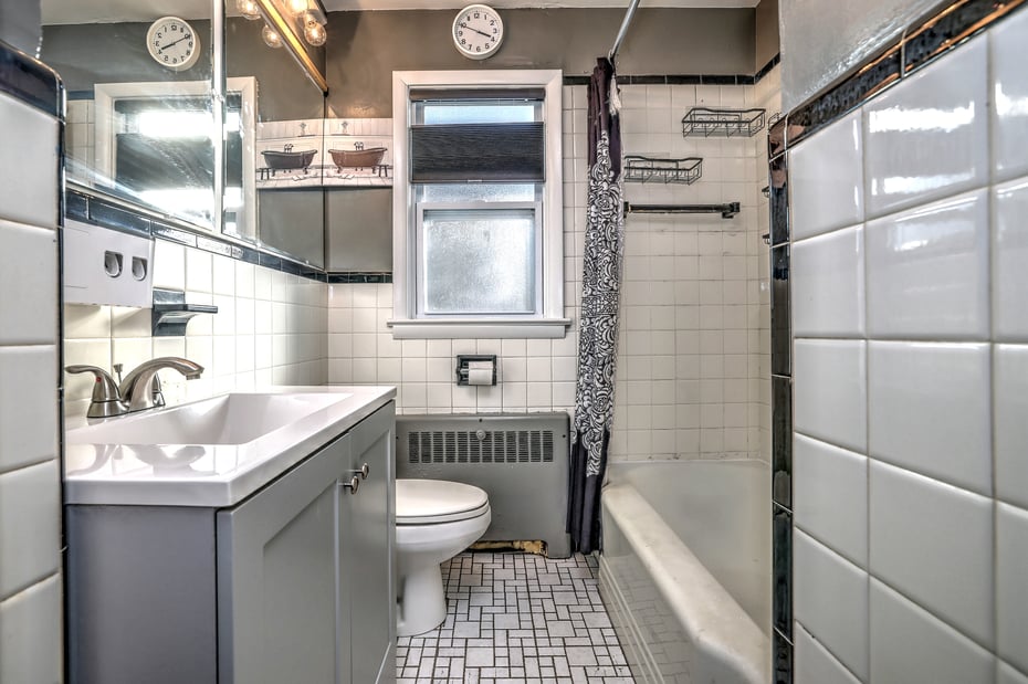 7 East Lake Road Photo 27