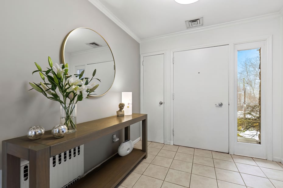 17 Leatherstocking Lane Photo 3