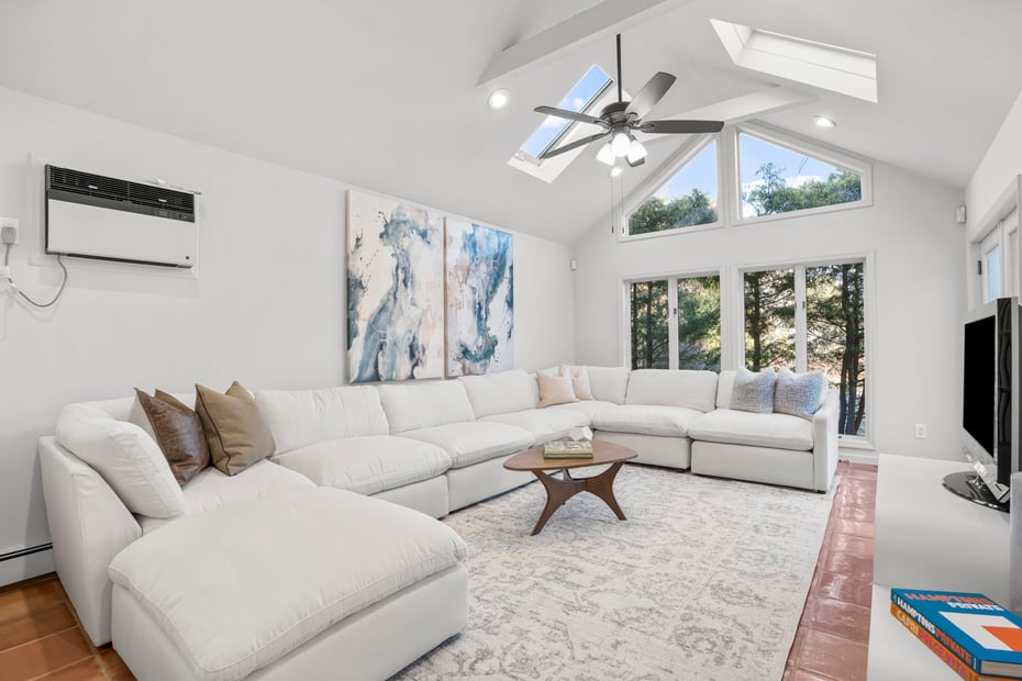 151 Hilburn Road Photo 15