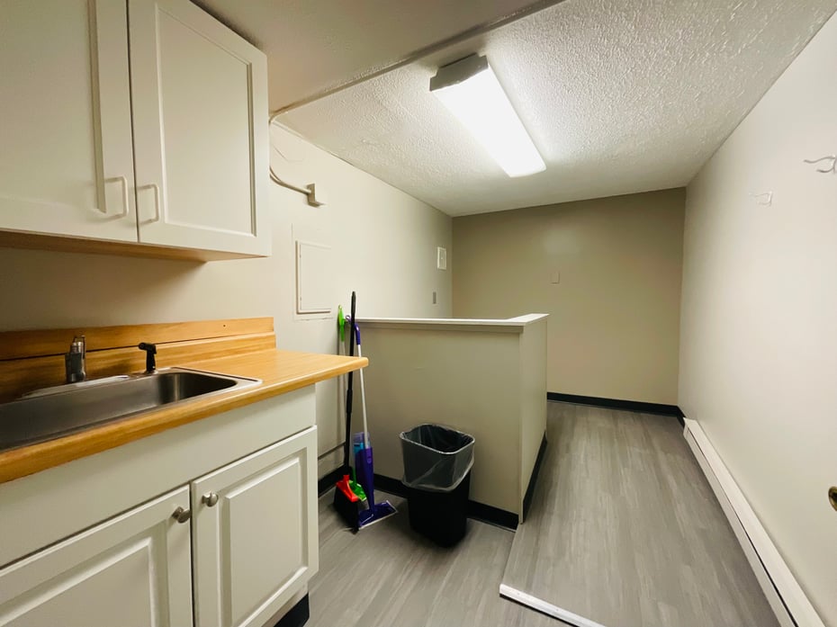 168 Main St Photo 24