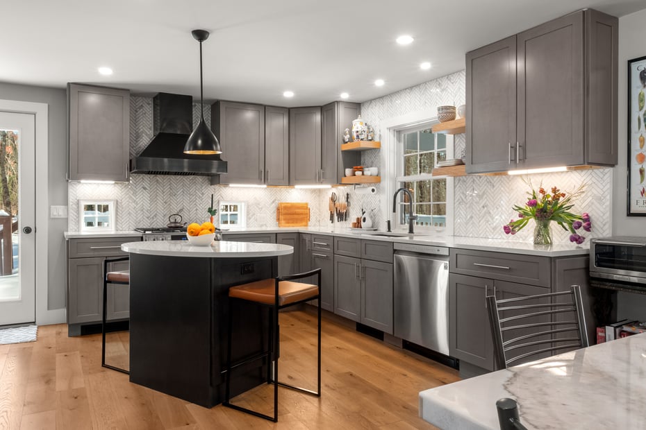 594 Shunpike Rd Photo 4