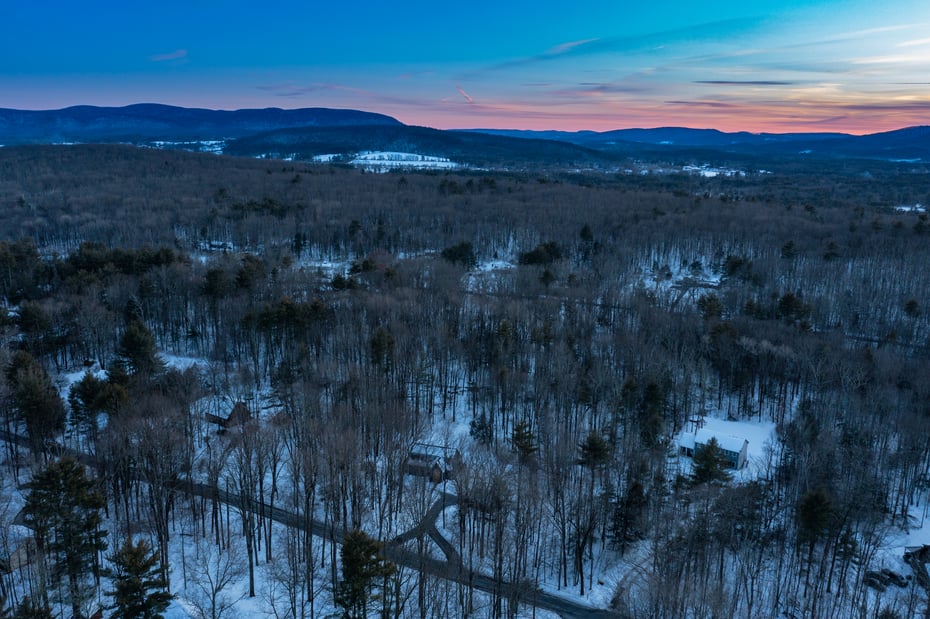 594 Shunpike Rd Photo 29