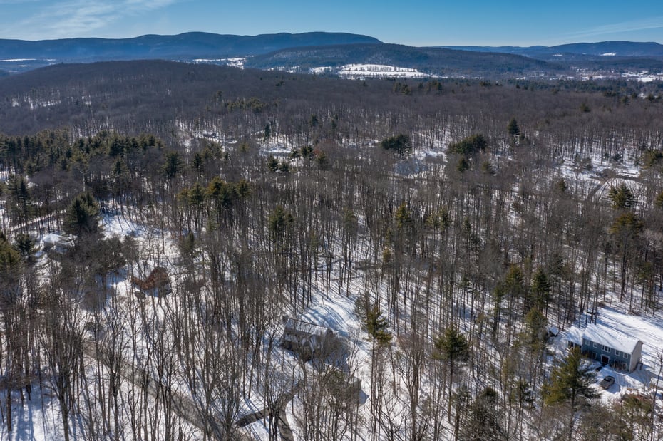 594 Shunpike Rd Photo 37