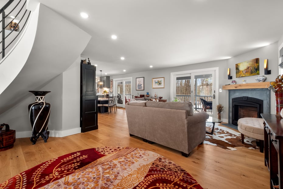 594 Shunpike Rd Photo 45