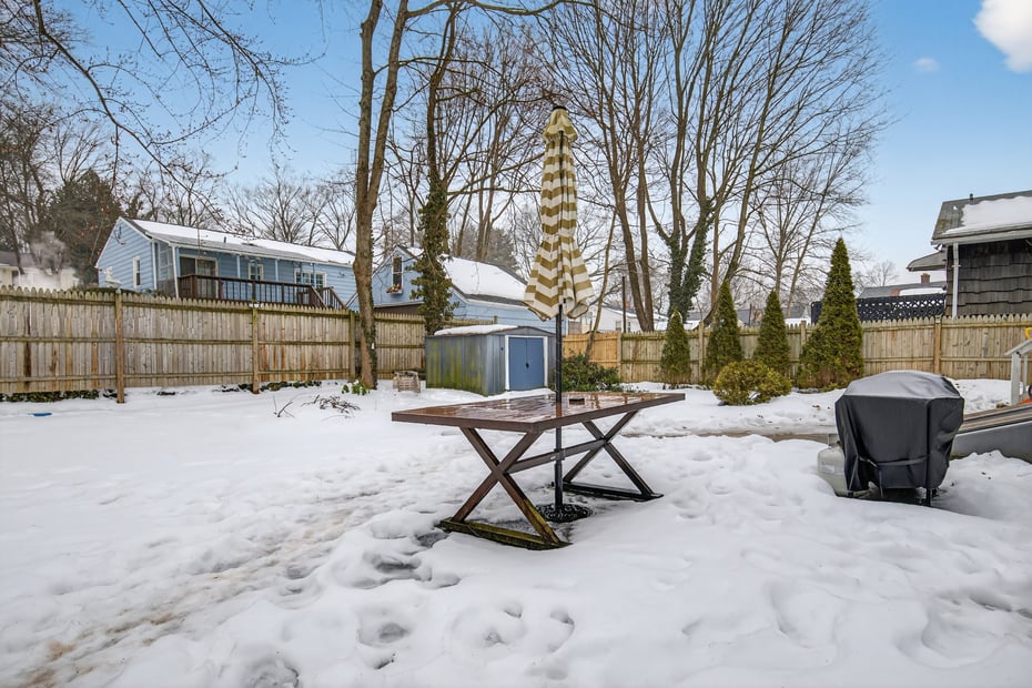 61 Reyna Road Photo 30