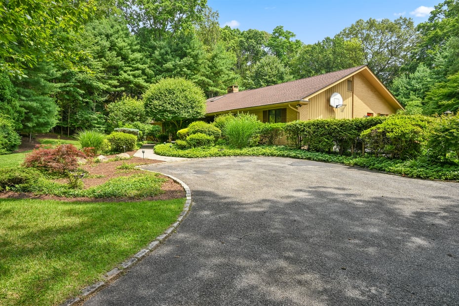 37 Quarry Road Photo 47