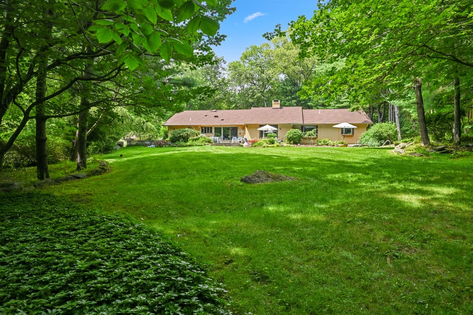 37 Quarry Road Photo 45