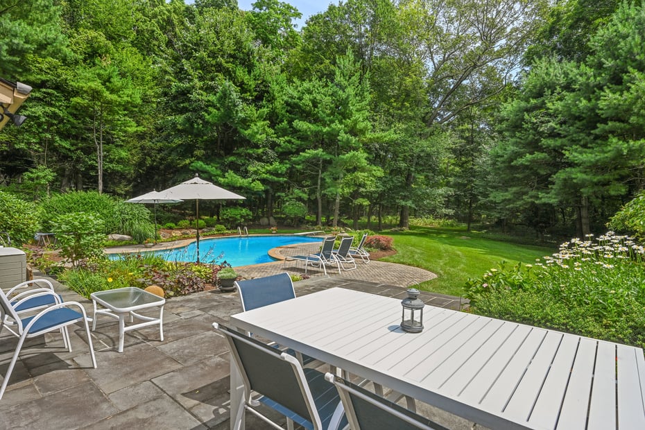 37 Quarry Road Photo 43