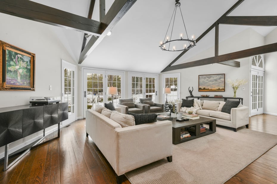 12 Deerfield Lane Photo 5