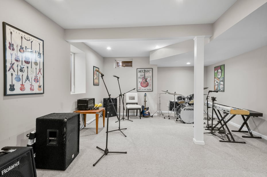 12 Deerfield Lane Photo 31