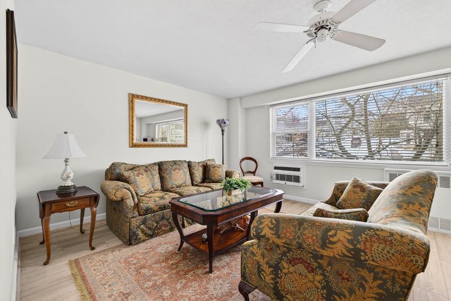 292 Pequot Avenue  #E1 Photo 12