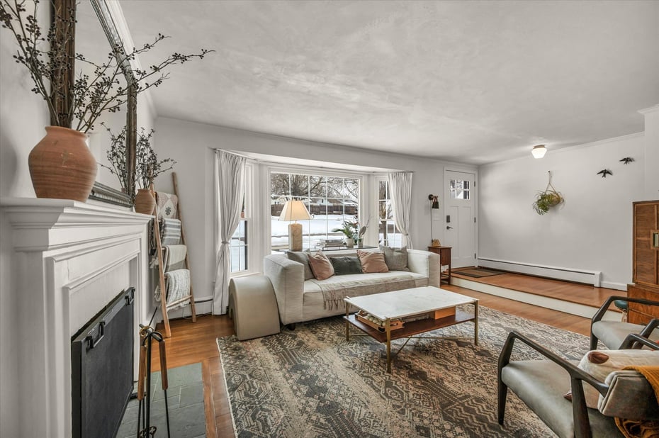 195 Hepburn Road Photo 11