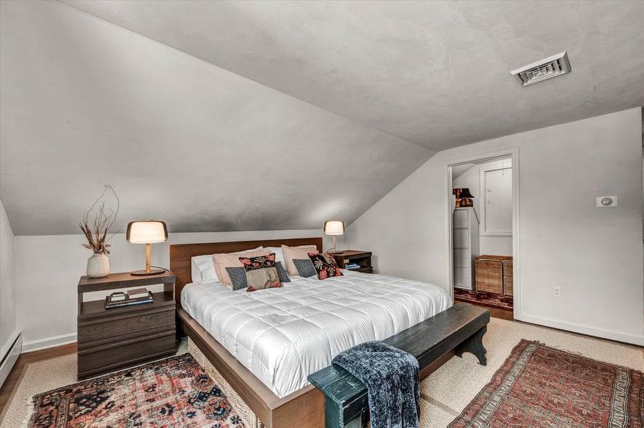 195 Hepburn Road Photo 32