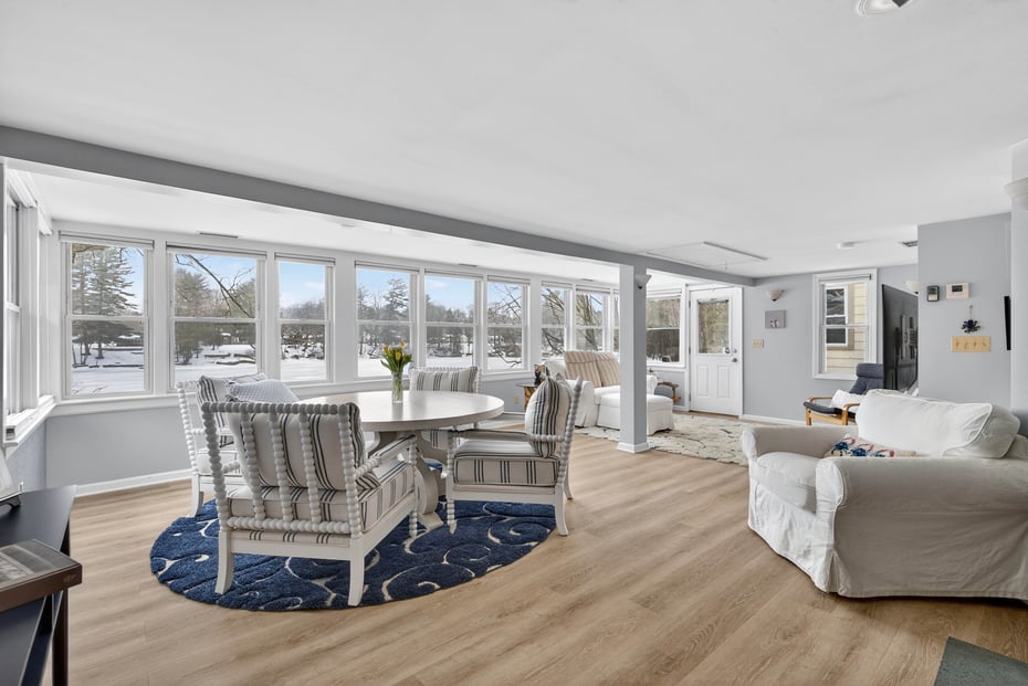 87 White Birch Drive Photo 2