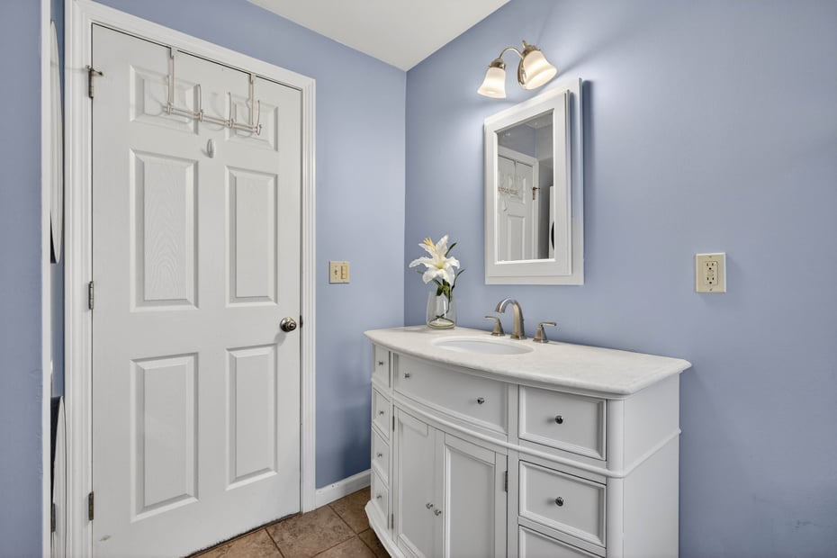 87 White Birch Drive Photo 11