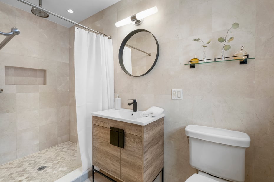 37 Barlow Lane Photo 17