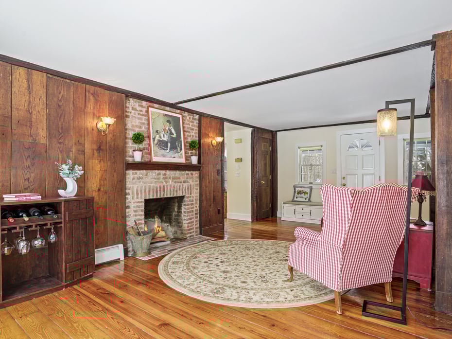 3 Deerfield Road Photo 9