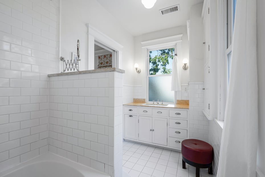 5 Gerlach Place Photo 19