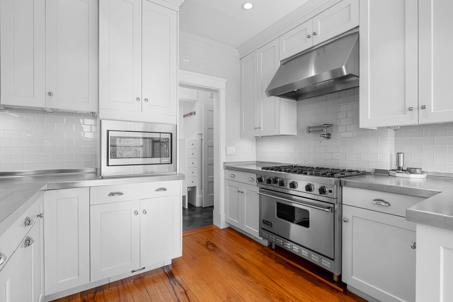 5 Gerlach Place Photo 11