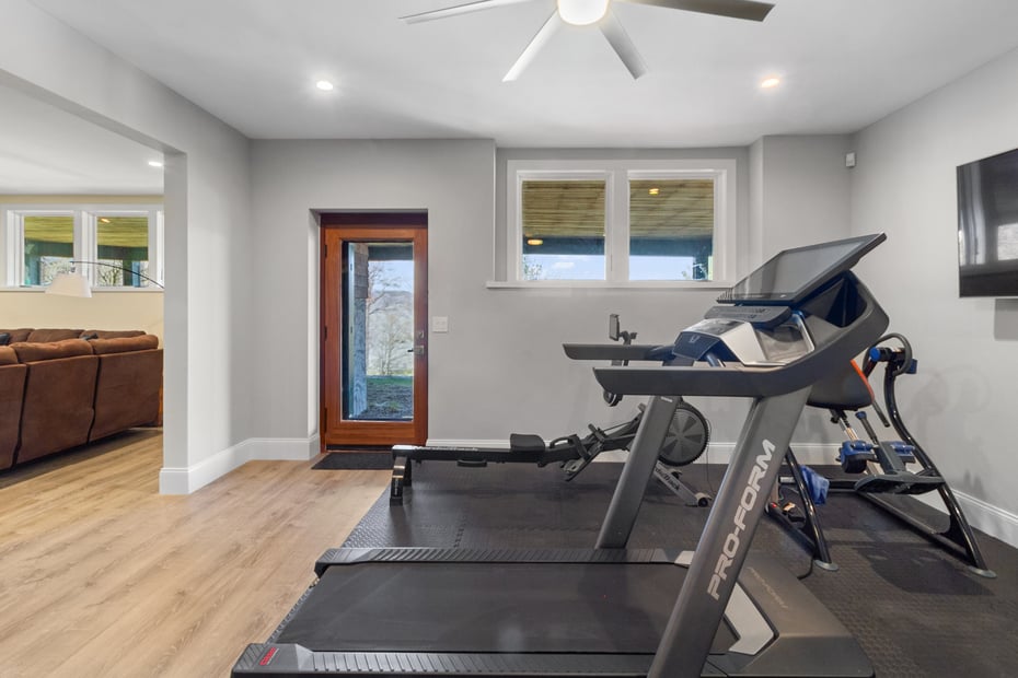 24 Country Club Lane Photo 31