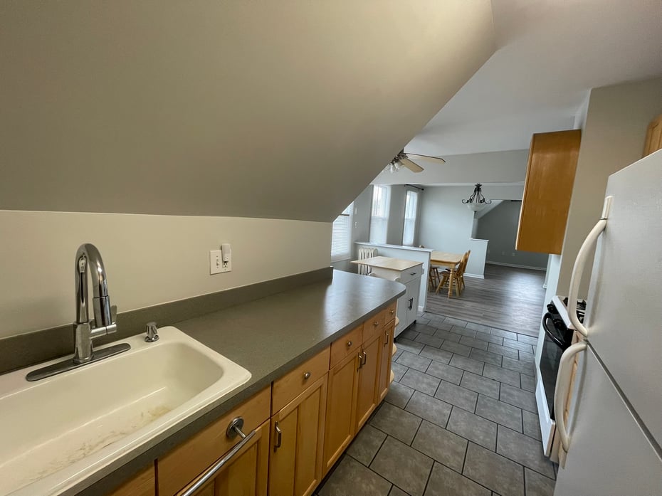 108 Concord Street  #3rd Floor Photo 4