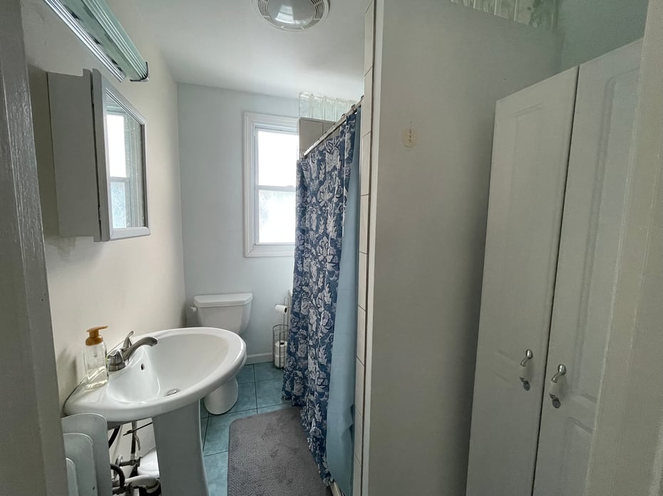 108 Concord Street  #3rd Floor Photo 9