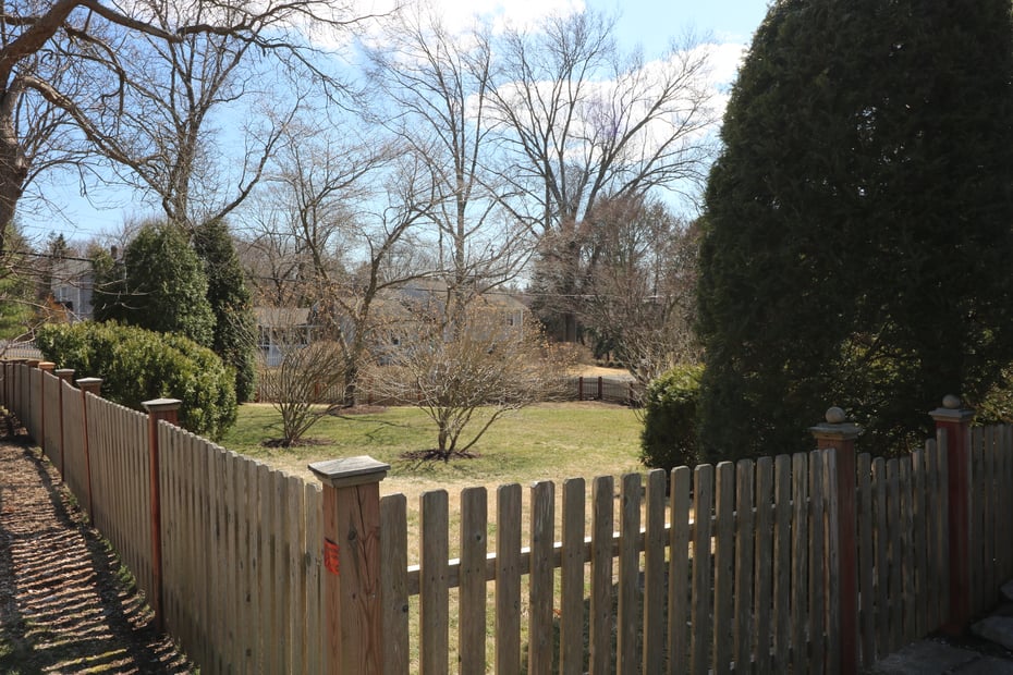 2 Oak Street  #Upper Photo 10