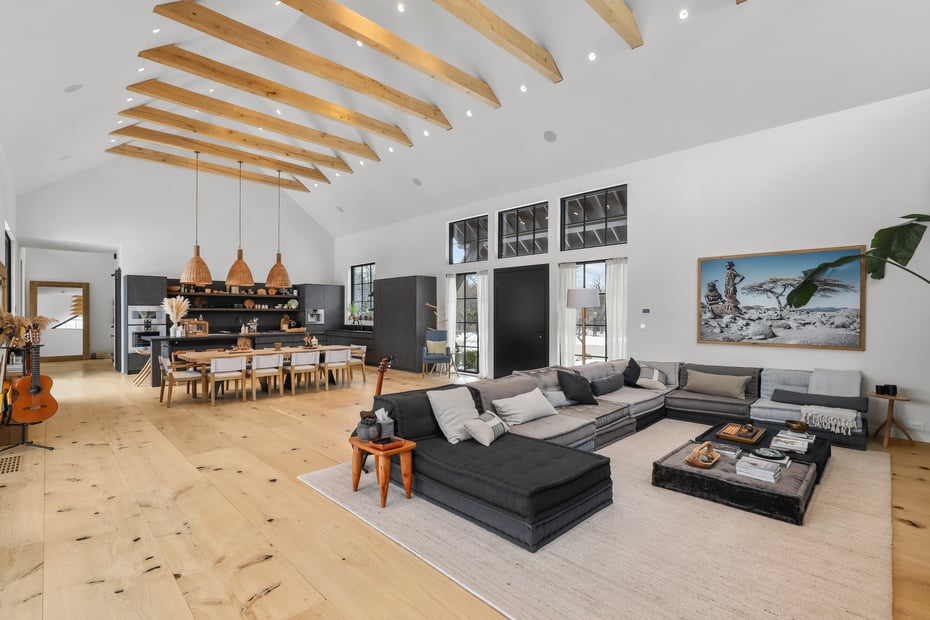 3031 Purchase Street Photo 3